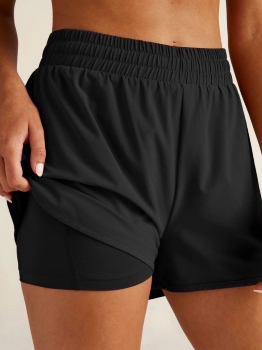 BEYOND YOGA Black Athletic Shorts Women’s Large EUC